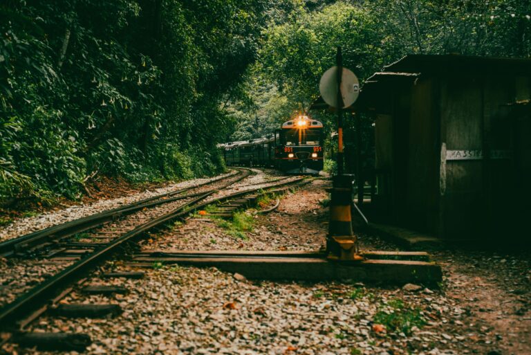 Overnight Train Photography from Hanoi to Da Nang