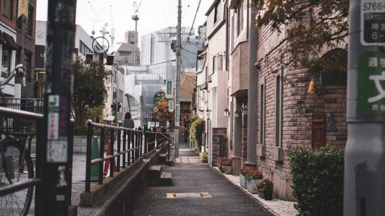 5 Days, One Loop, Endless Green: Your Yamanote Line Garden Crawl Through Tokyo