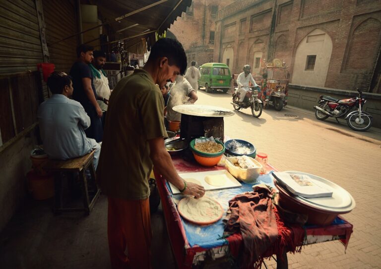 The Hidden Art of Nasi Padang: A Tour of Kandahar Street’s Family-Run Stalls