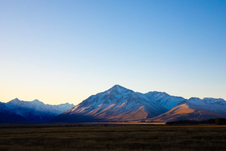 Christchurch to Aoraki/Mount Cook: Mackenzie Basin & Southern Alps Campervan: Day 2