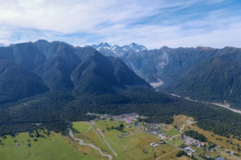 From Christchurch to Wellington: A South Island Alpine & West Coast Campervan Voyage: Day 6 to 10